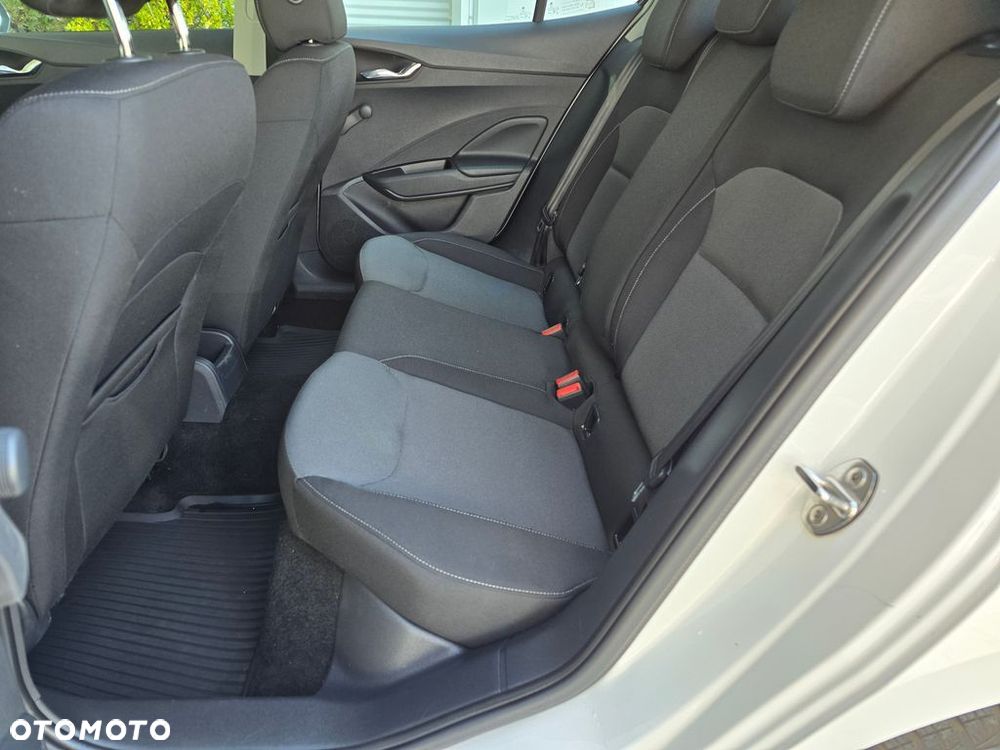 Skoda Fabia 1.0 TSI Ambition - 10