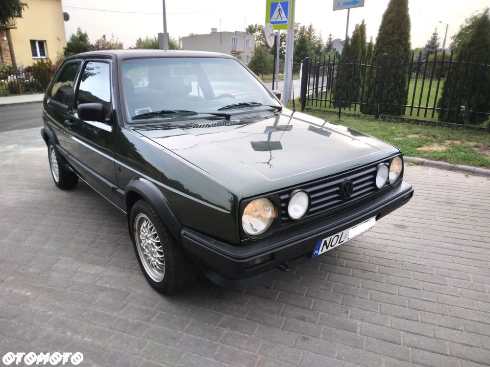 Volkswagen Golf 1.8 GT Special - 19