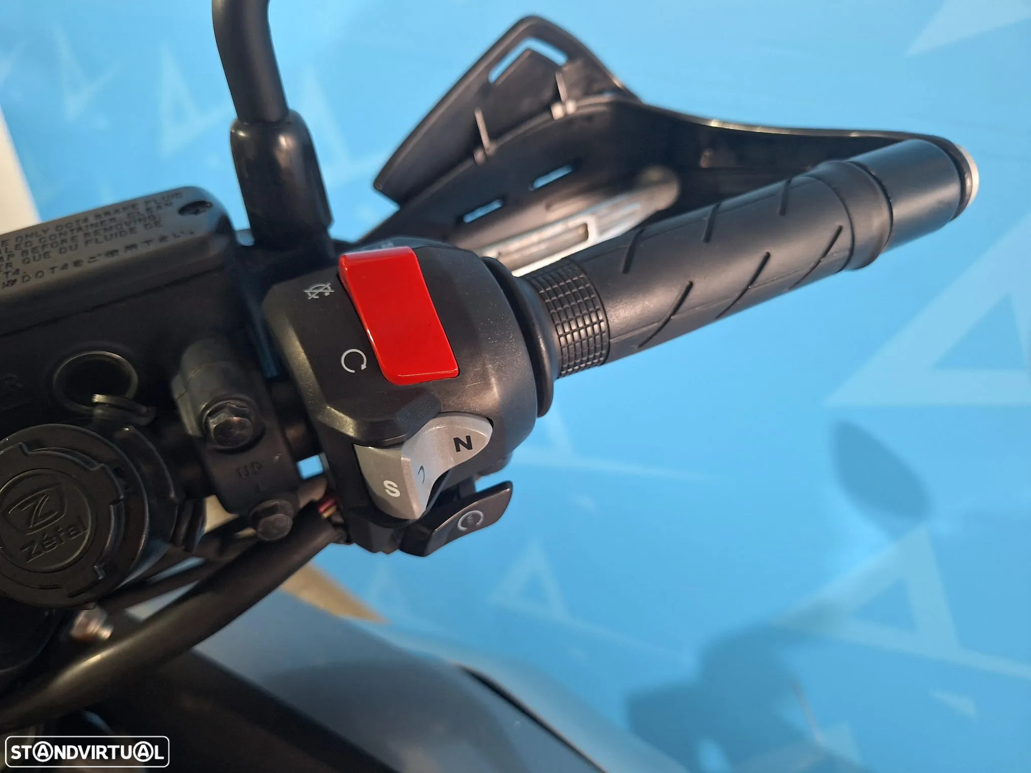 Honda NC750X DCT - 9
