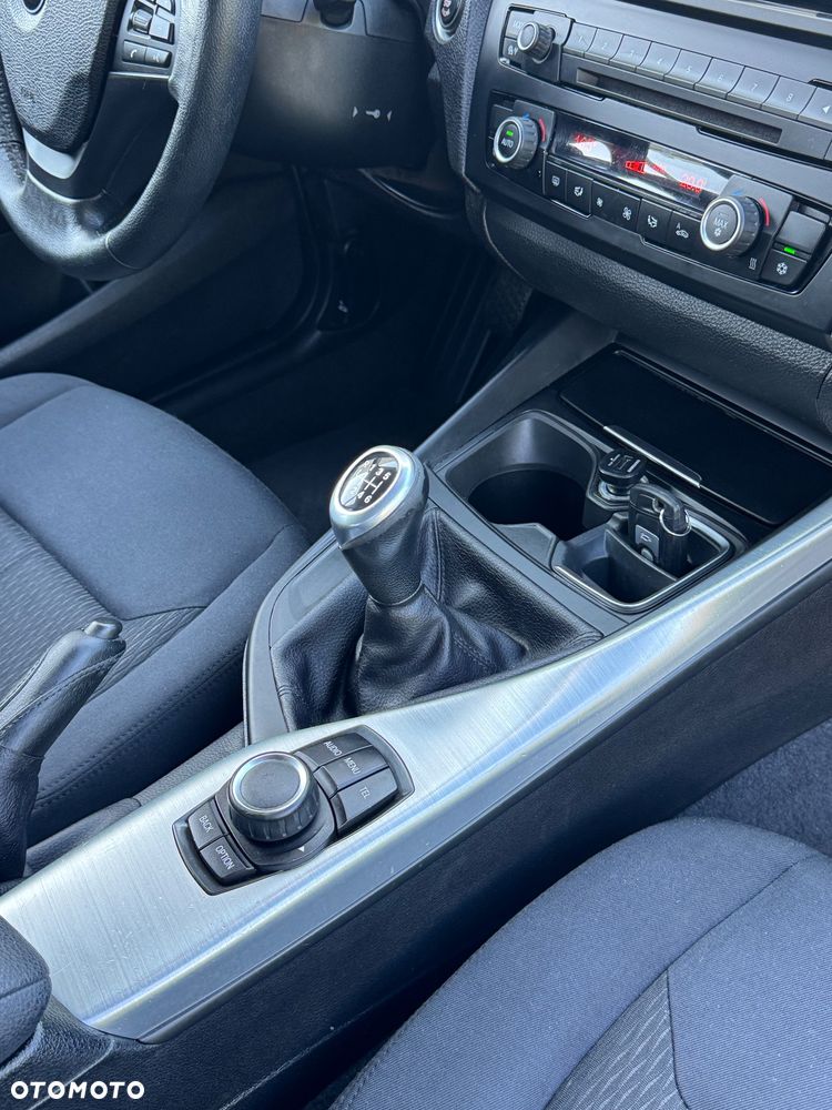 BMW Seria 1 116d DPF Edition Lifestyle - 26