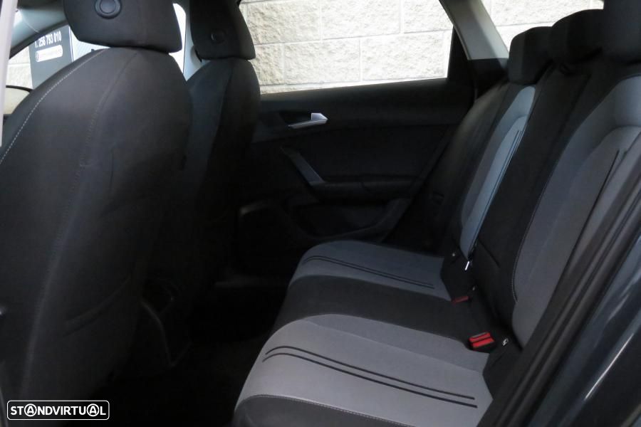 SEAT Leon ST 2.0 TDI Style - 23