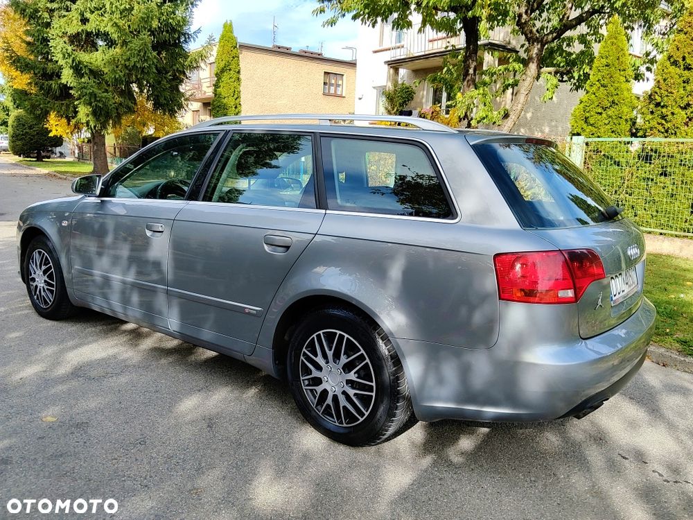 Audi A4 Avant - 4