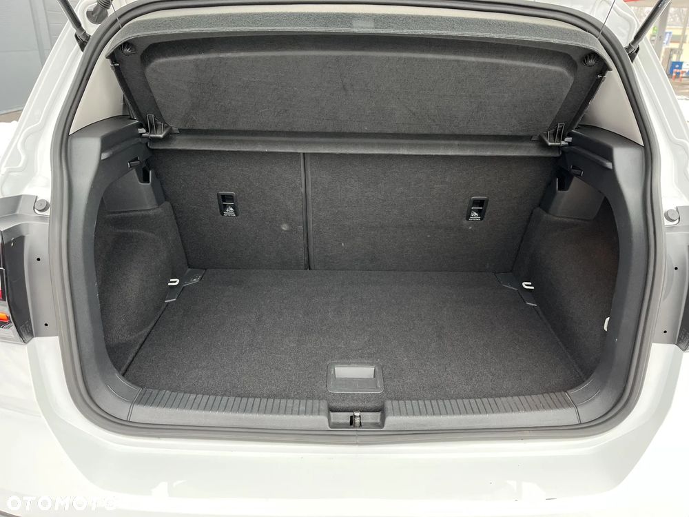 Volkswagen T-Cross 1.0 TSI Life DSG - 17