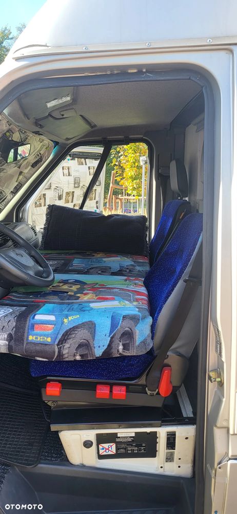 Mercedes-Benz SPRINTER - 20