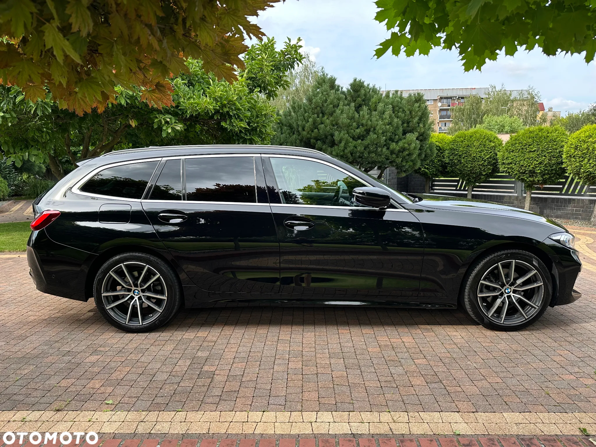 BMW Seria 3 320d Touring xDrive - 3