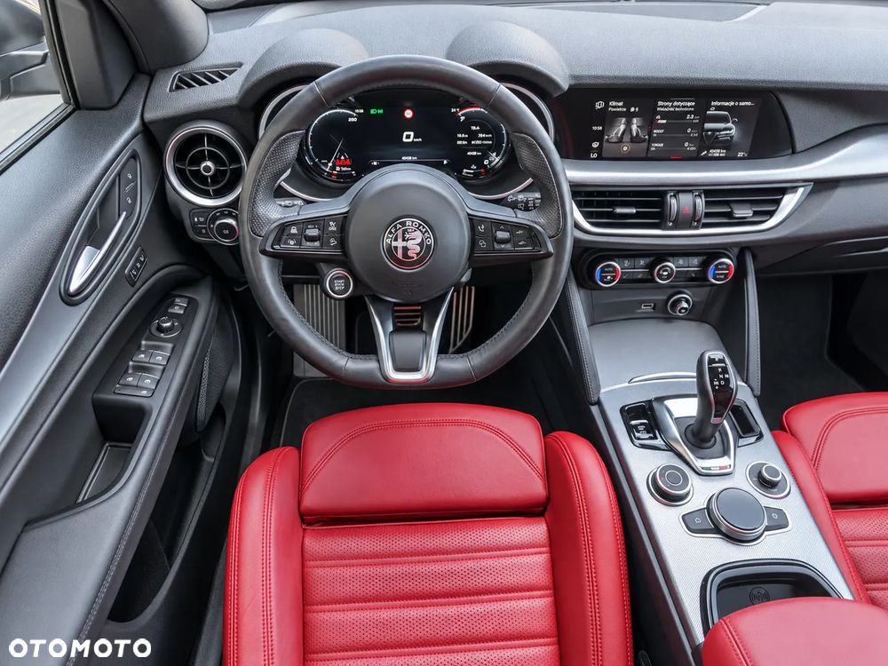 Alfa Romeo Stelvio 2.0 Turbo Veloce Q4 - 38