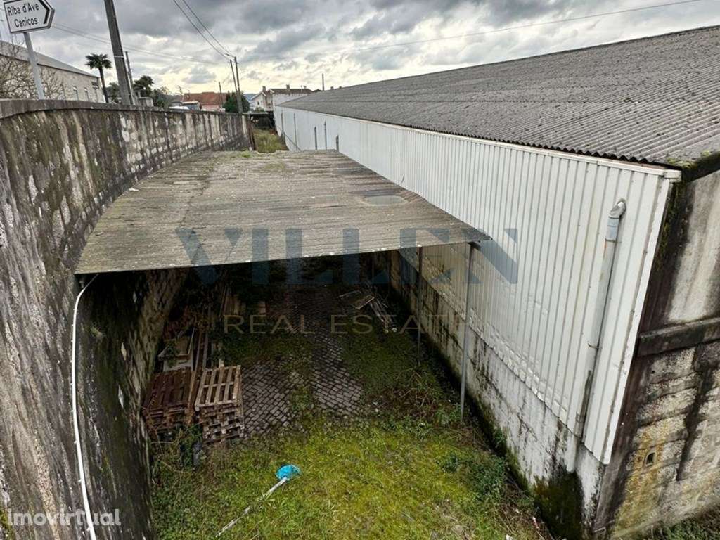 Armazém em Rebordões, Santo Tirso - Grande imagem: 3/19