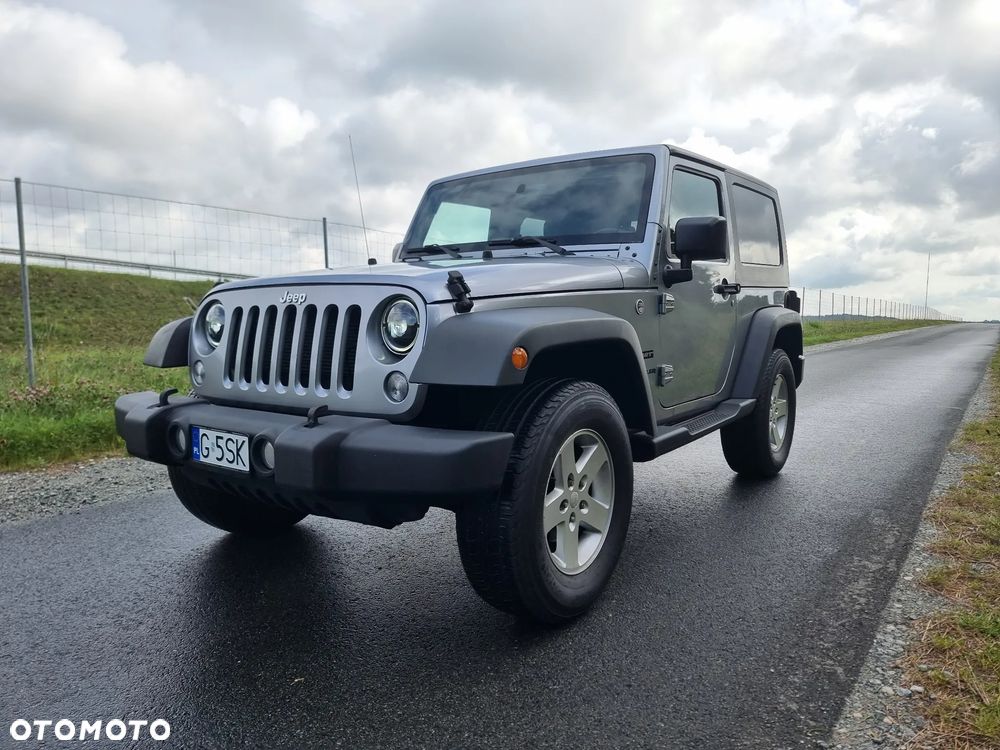 Jeep Wrangler - 9