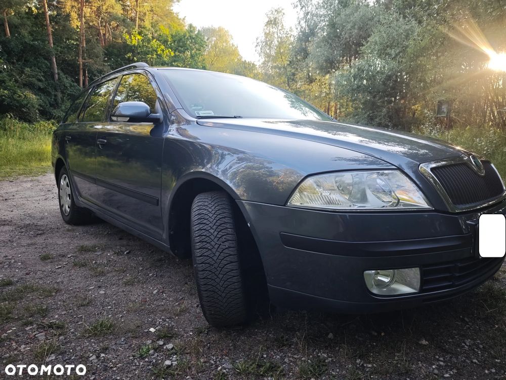 Skoda Octavia 1.6 Combi - 1