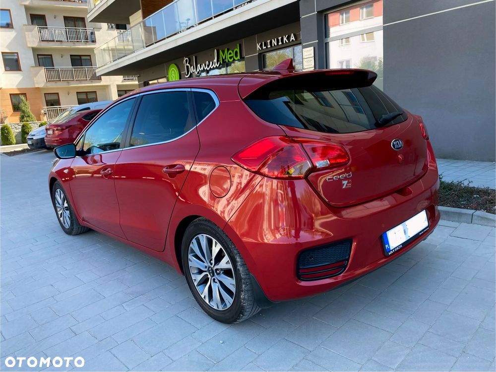 Kia Ceed 1.6 GDI L Business Line - 21