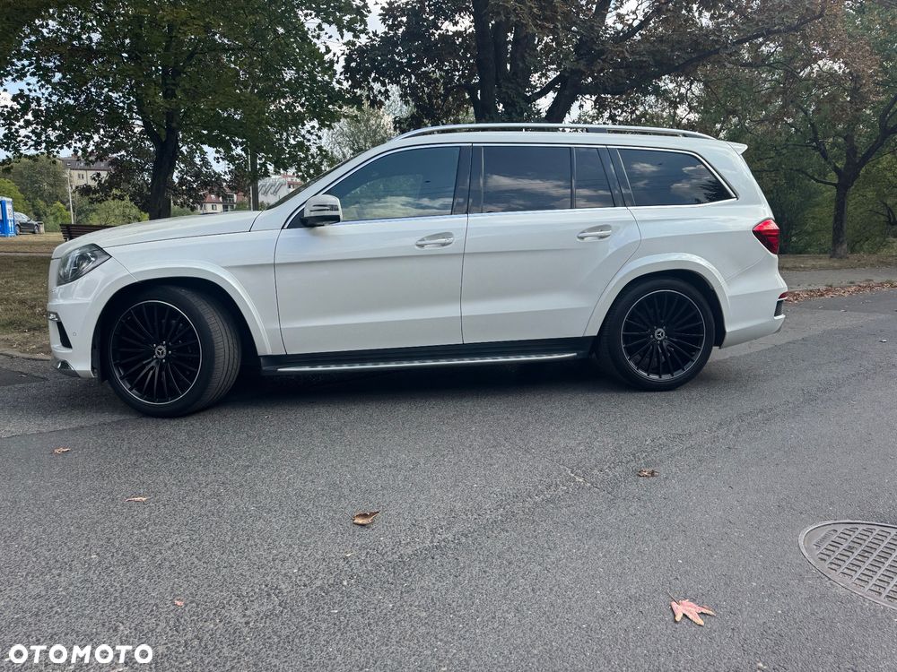 Mercedes-Benz GL 500 4-Matic - 8