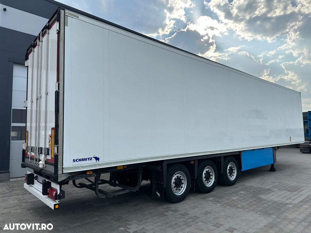Schmitz Cargobull SKO 24/L - 5