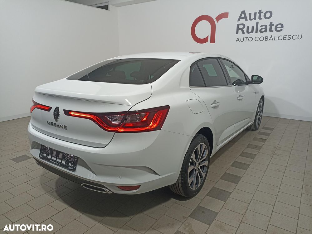 Renault Megane TCe 140 GPF EDC Techno - 4