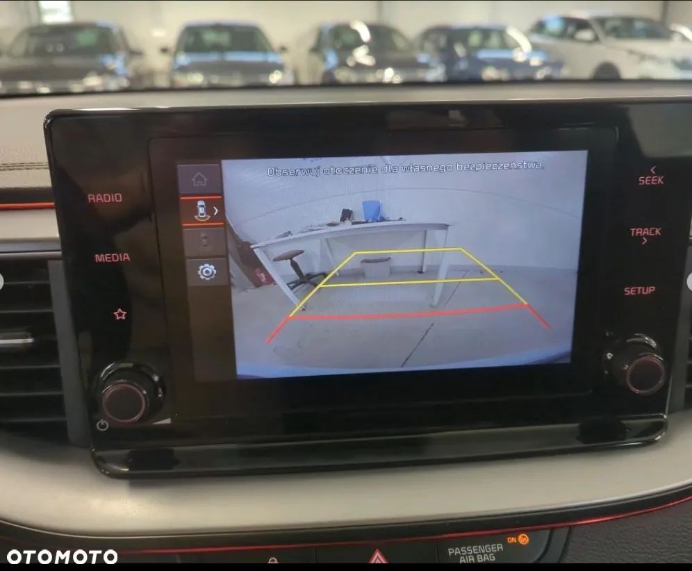 Kia Ceed 1.5 T-GDI M - 10