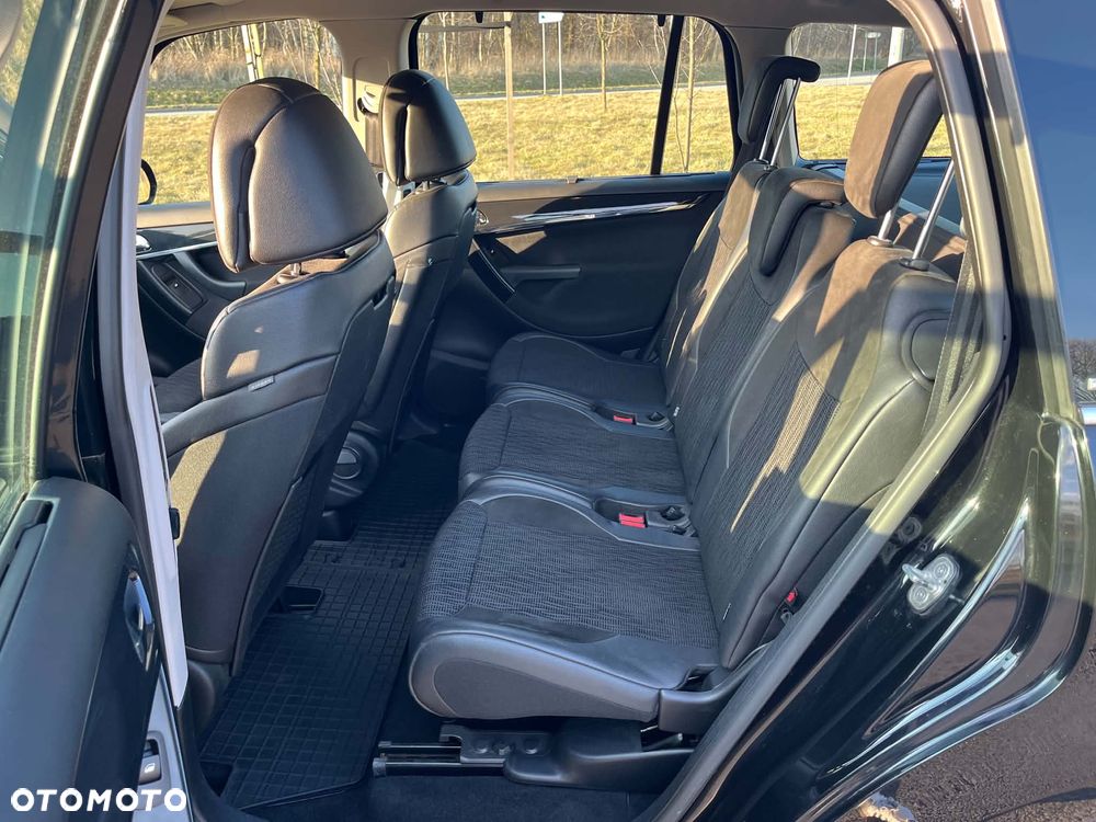 Citroën C4 Picasso - 8