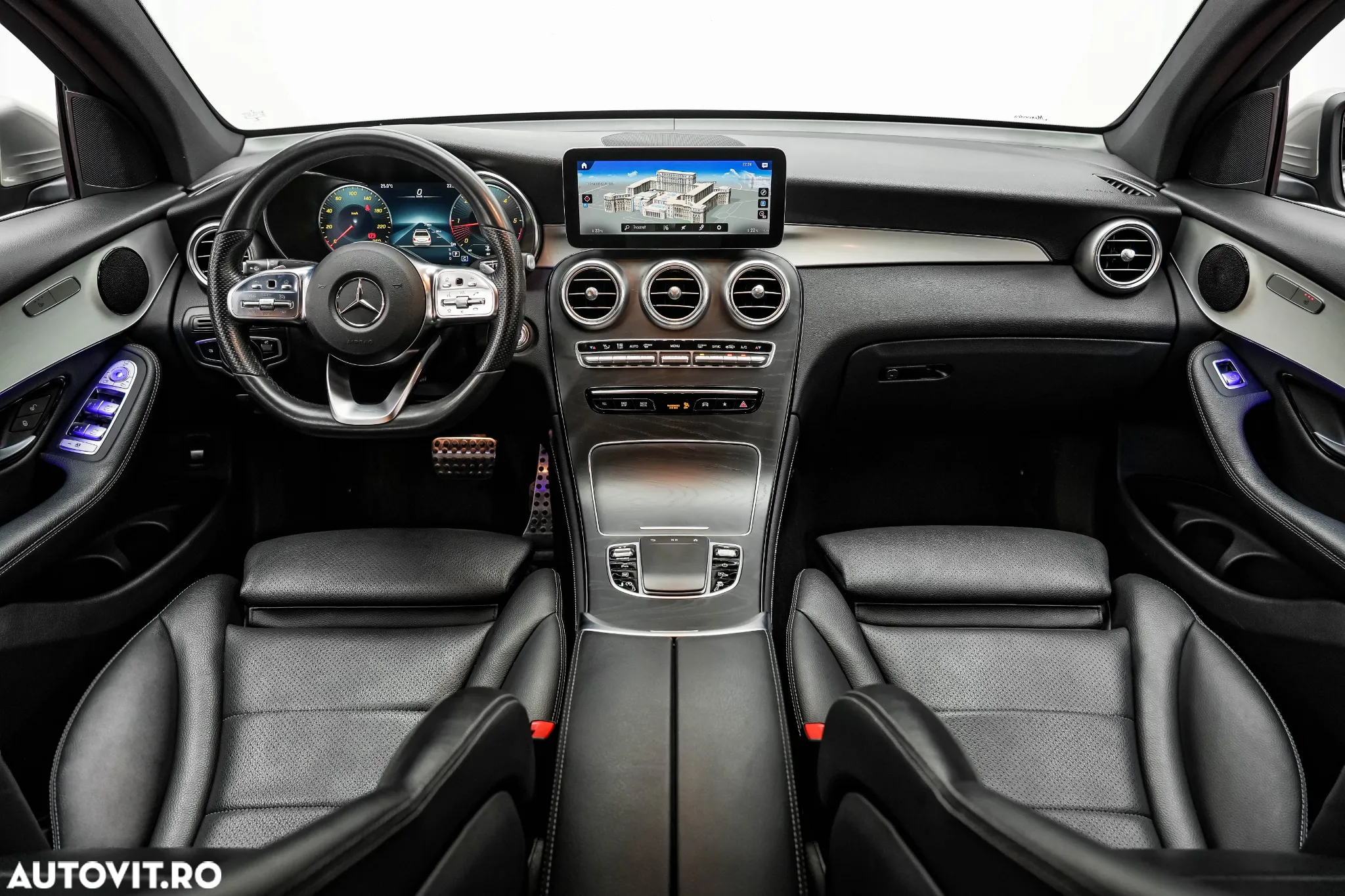 Mercedes-Benz GLC Coupe 200 d 4Matic 9G-TRONIC AMG Line - 2