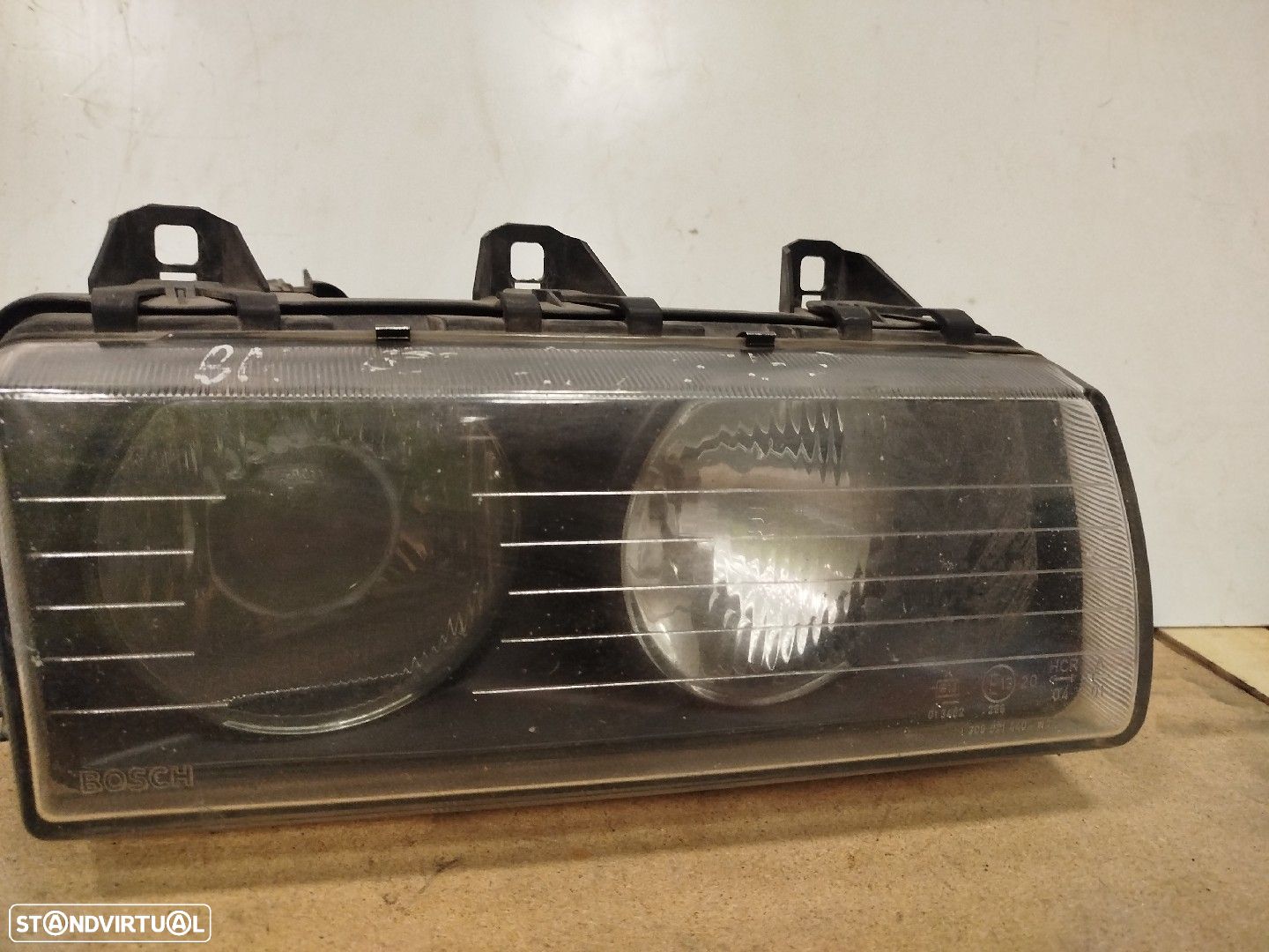 Farol/ Otica Dianteiro Dto Bmw 3 (E36) - 1