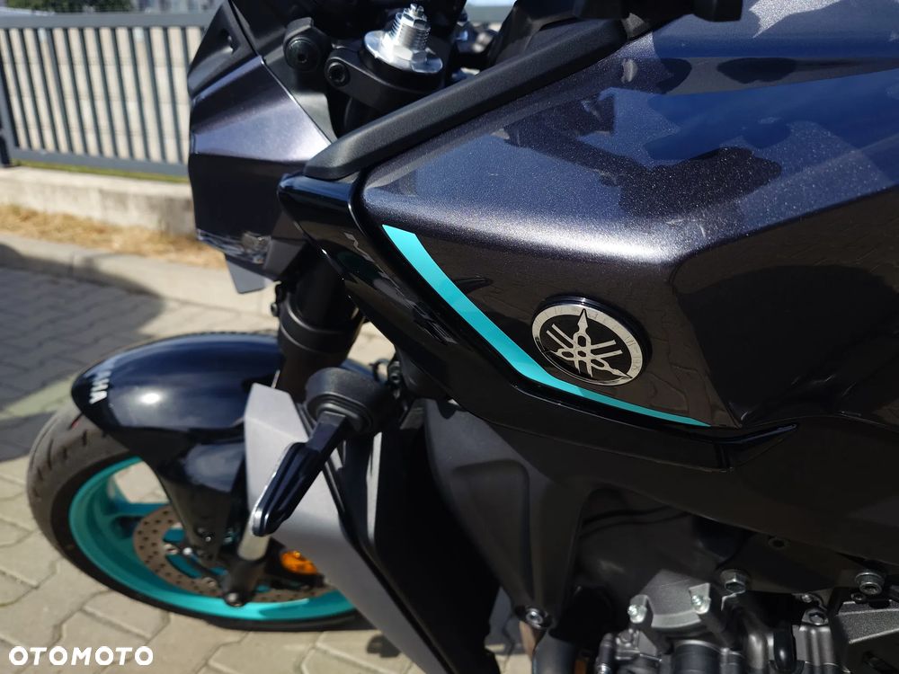 Yamaha MT - 7