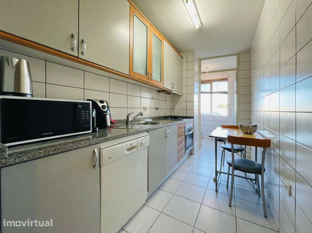 Apartamento T2 com lugar de garagem em zona de Matosinhos - Grande imagem: 5/16