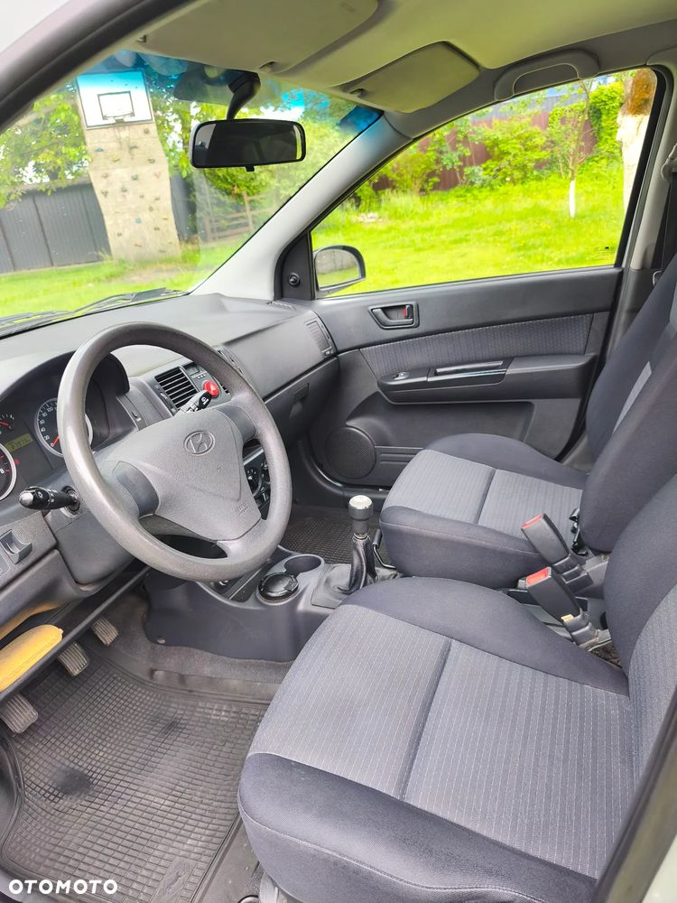 Hyundai Getz 1.1 Base - 17