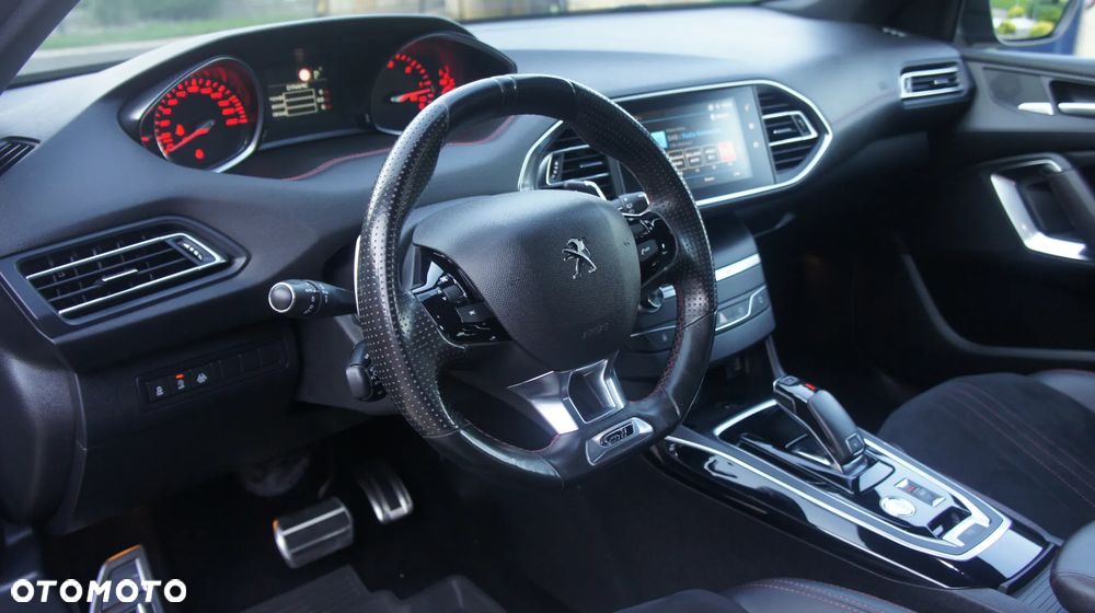 Peugeot 308 - 14