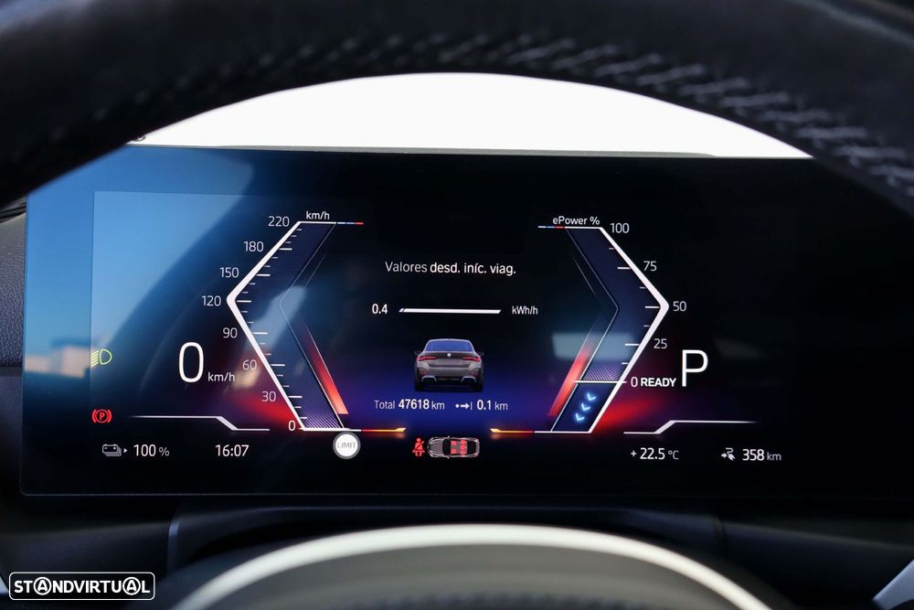 BMW i4 eDrive40 Pack Desportivo M - 17
