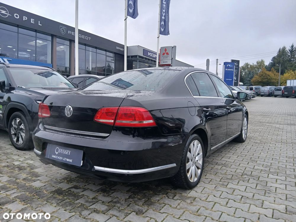 Volkswagen Passat 2013 photo 4