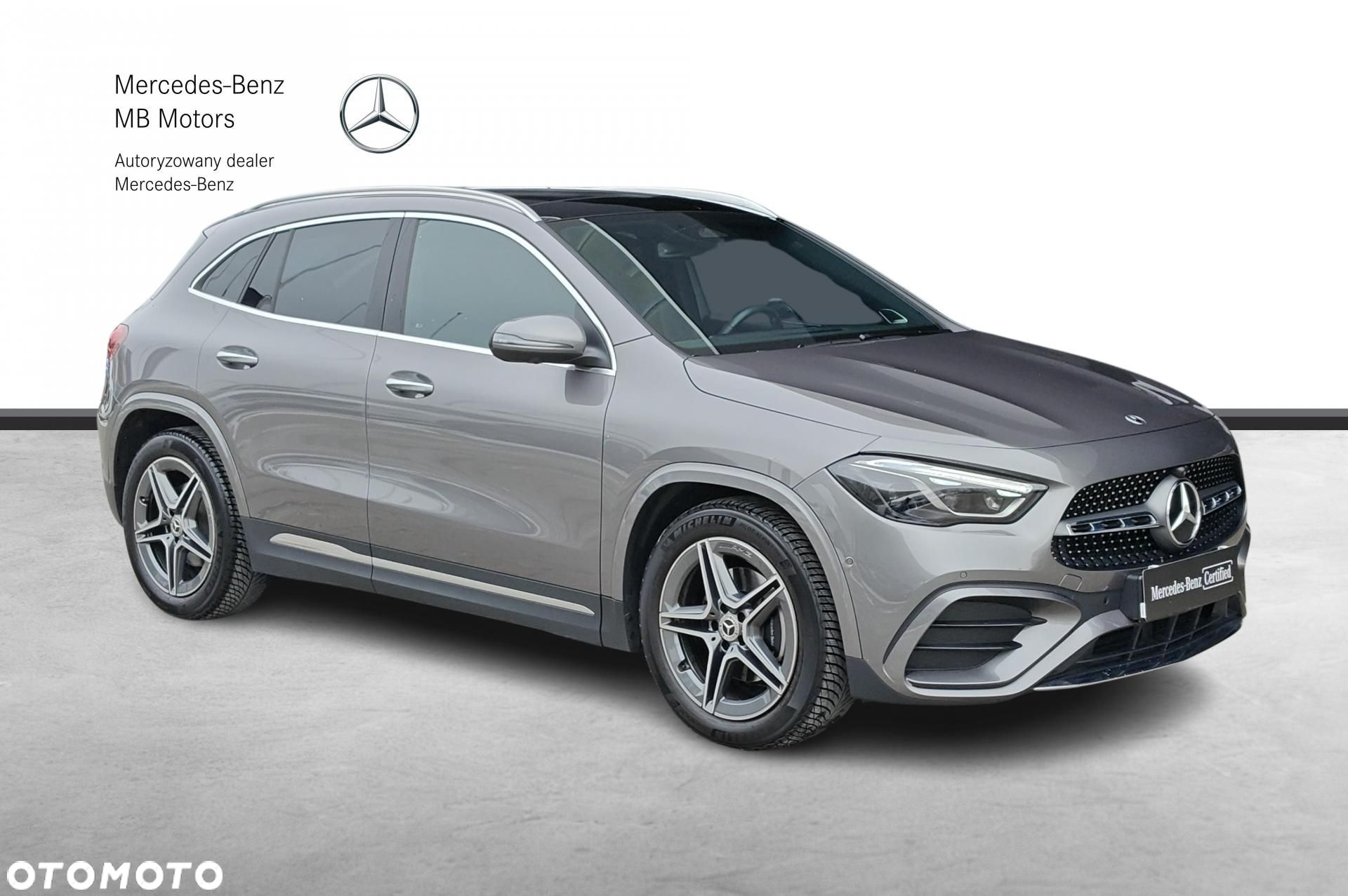 Mercedes-Benz GLA - 7