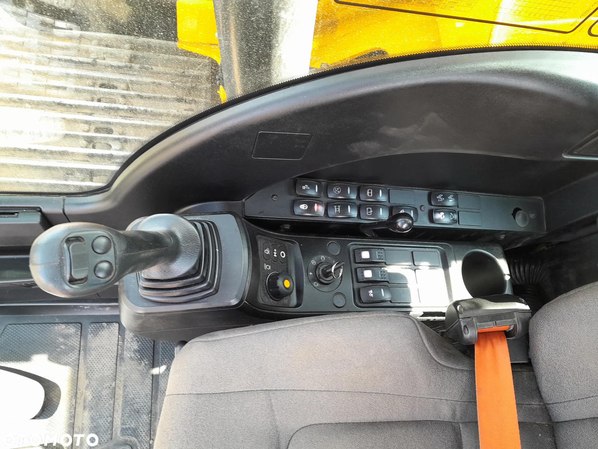 JCB JZ 141 LC - 28
