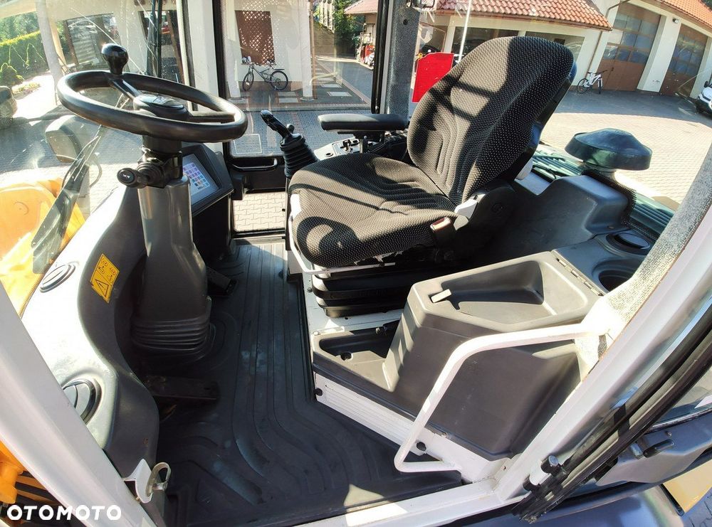 Liebherr L 506 STEREO Szybkozłącze / Łyżka Krokodyl + Widły Waga 6300kg - 23