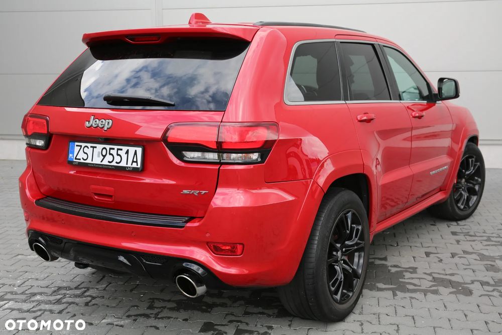 Jeep Grand Cherokee - 8