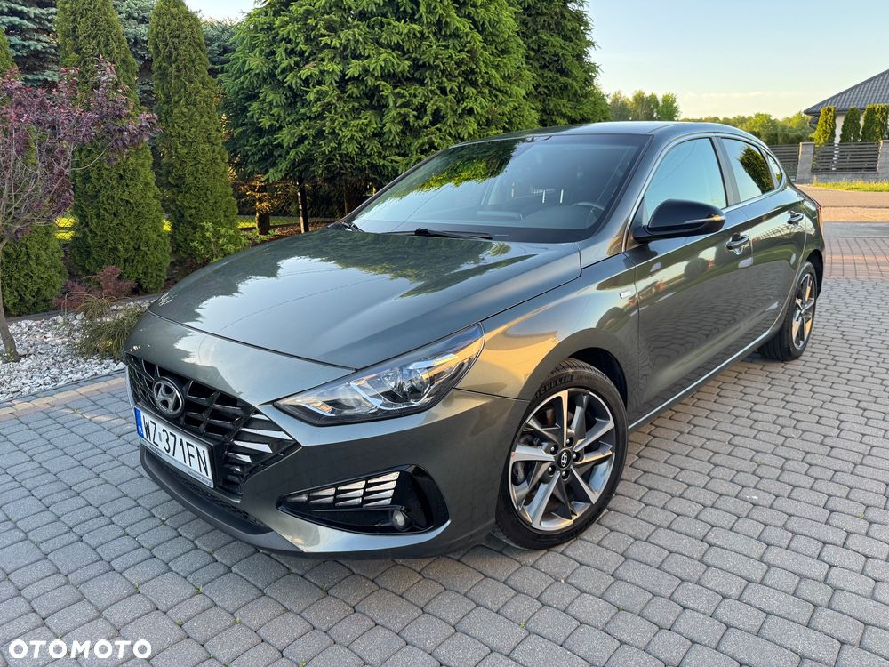Hyundai i30 1.5 T-GDI 48V Comfort DCT - 9
