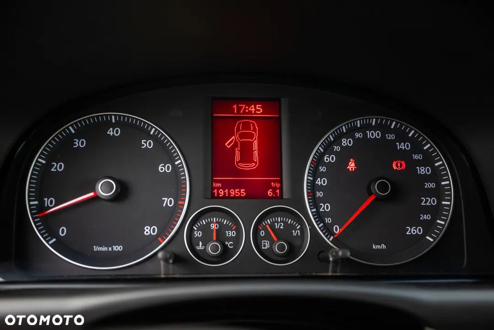 Volkswagen Touran 1.4 TSI United - 23