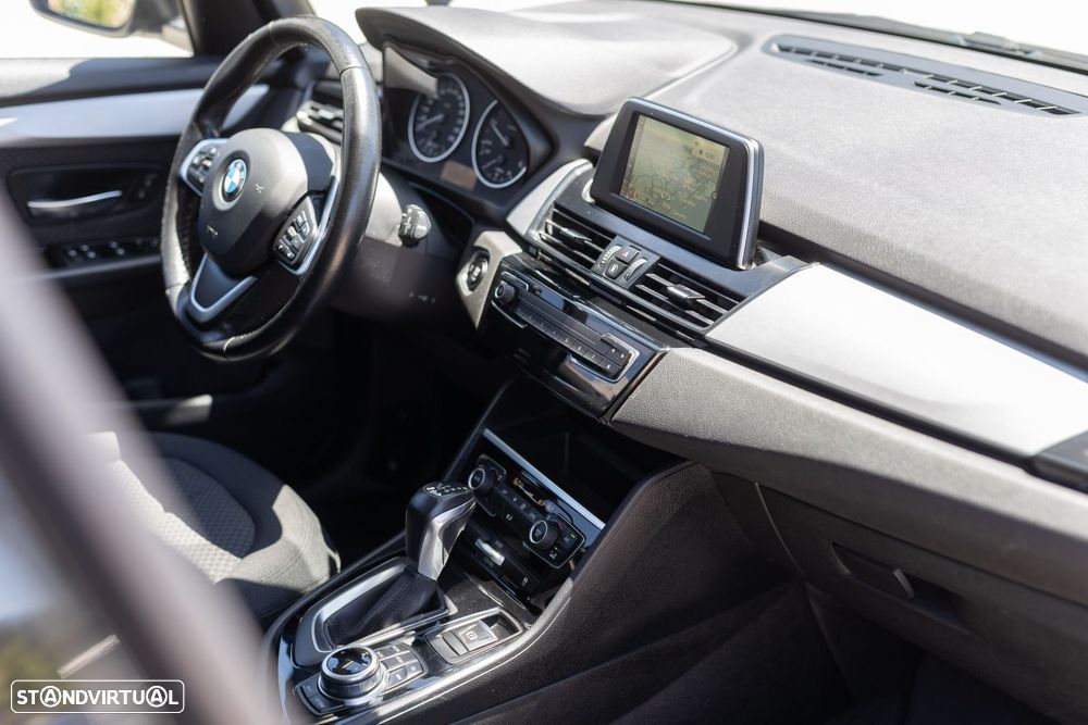 BMW 216 Active Tourer d Advantage Auto - 5