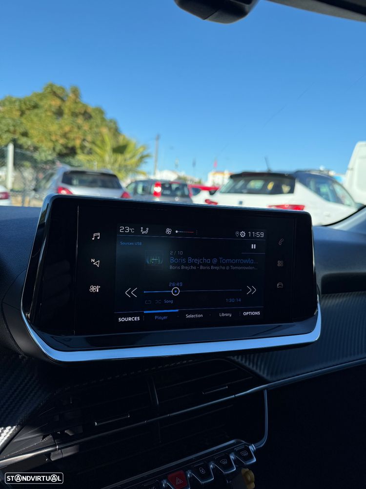 Peugeot 208 1.2 PureTech Active Pack - 11