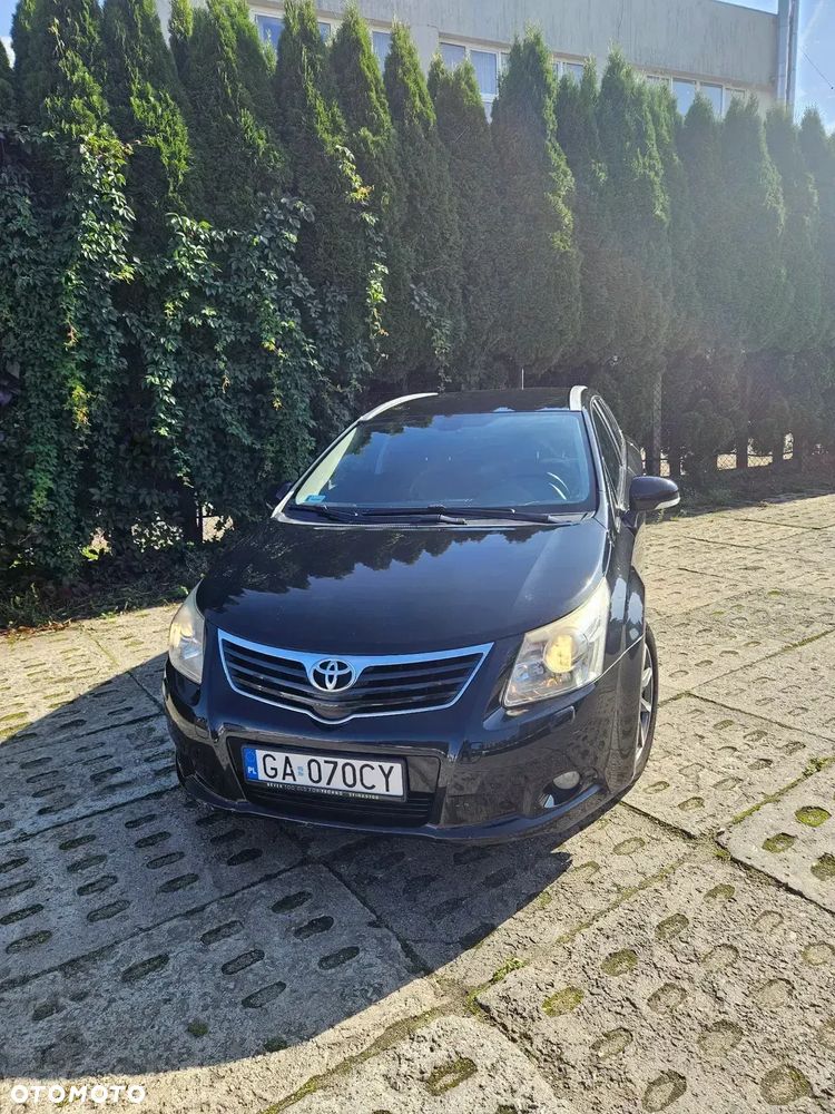 Toyota Avensis 2009 photo 2