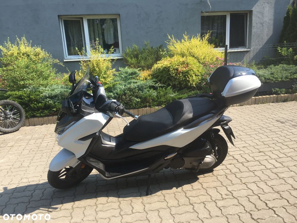 Honda NSS - 4