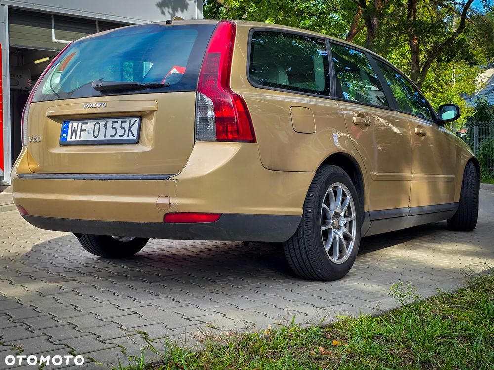 Volvo V50 2.0D - 10