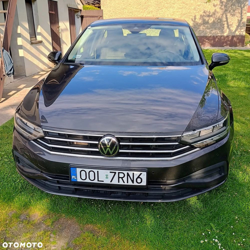 Volkswagen Passat 1.5 TSI EVO Essence - 1