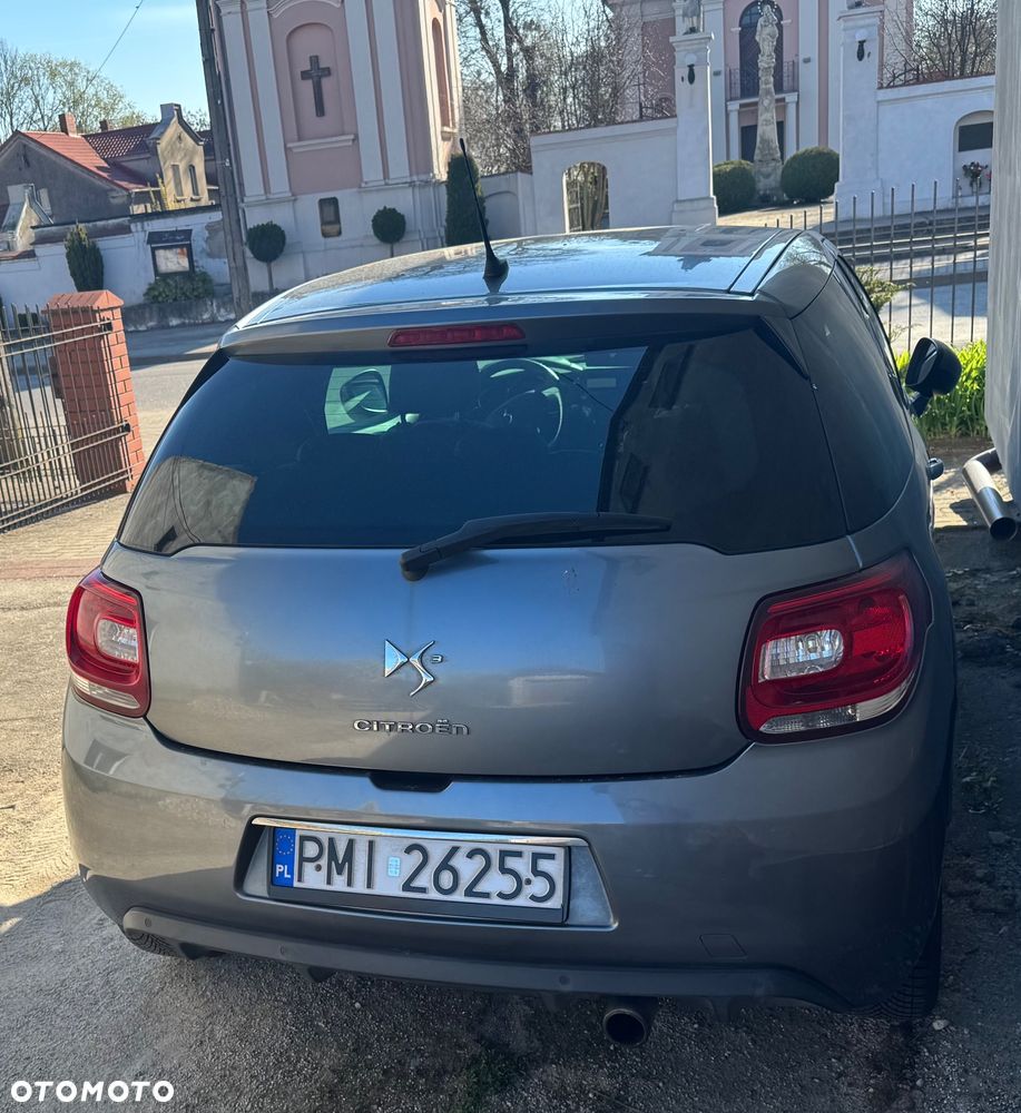 Citroën DS3 1.6 HDi SoChic - 22