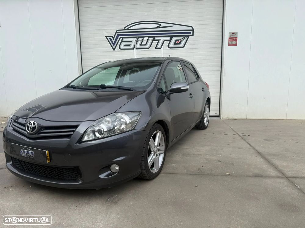 Toyota Auris 1.4 D-4D AC - 3