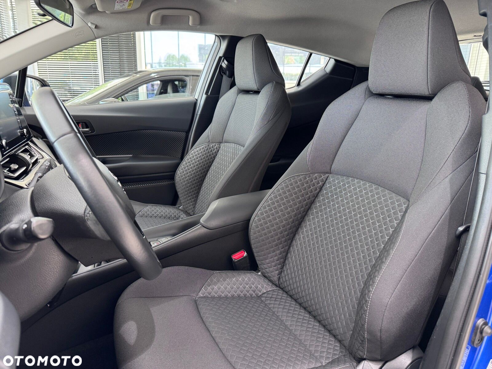 Toyota C-HR 1.2 T Comfort - 10