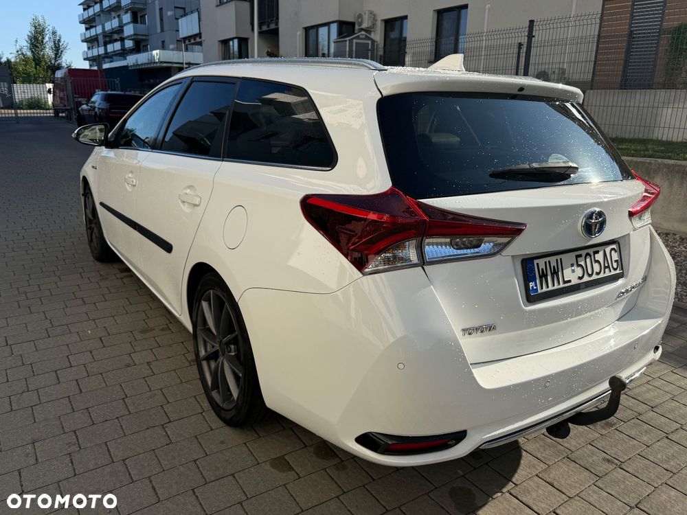 Toyota Auris - 24