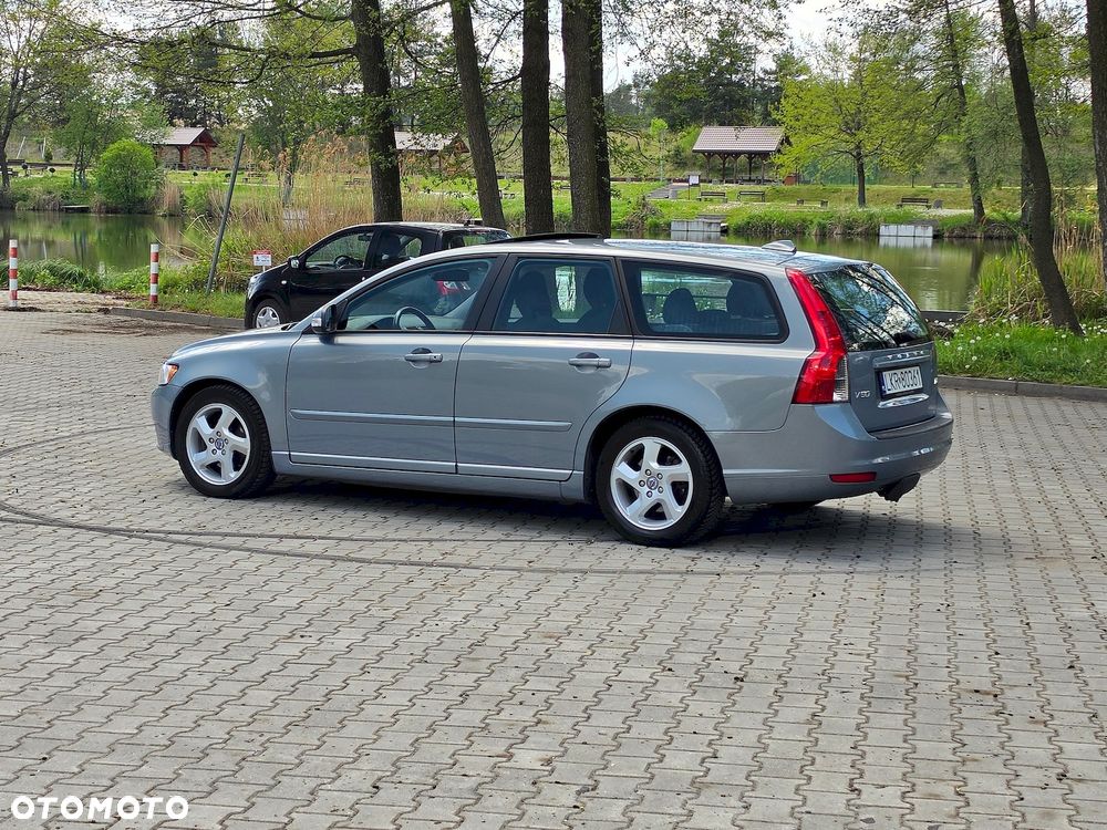 Volvo V50 DPF D2 Summum - 10