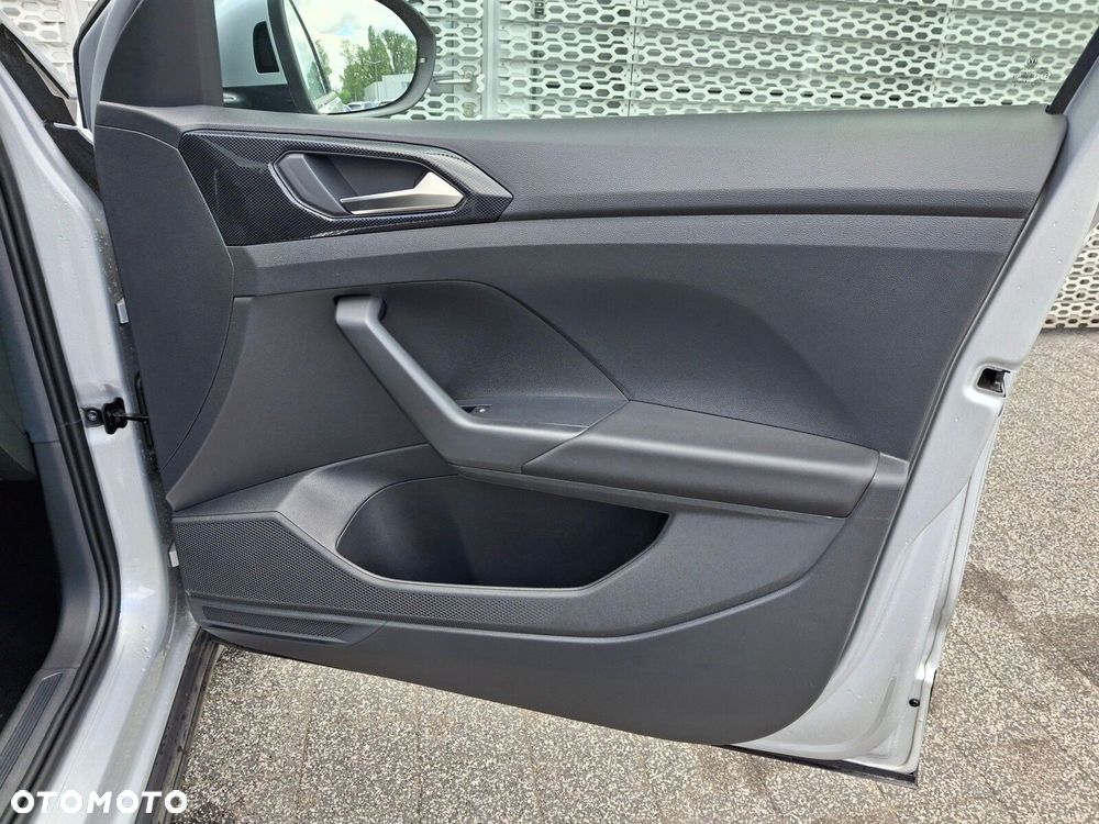 Volkswagen T-Cross 1.0 TSI Life Plus - 17