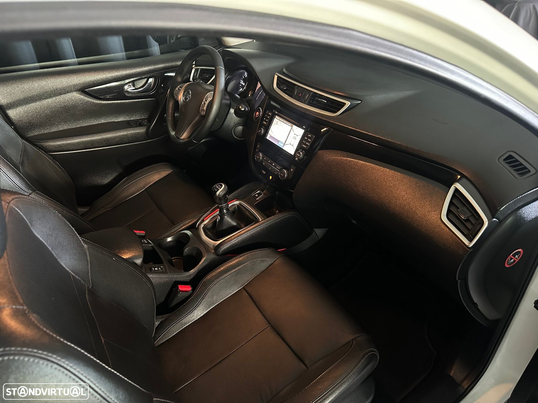Nissan Qashqai 1.5 dCi Tekna Premium Pele - 17