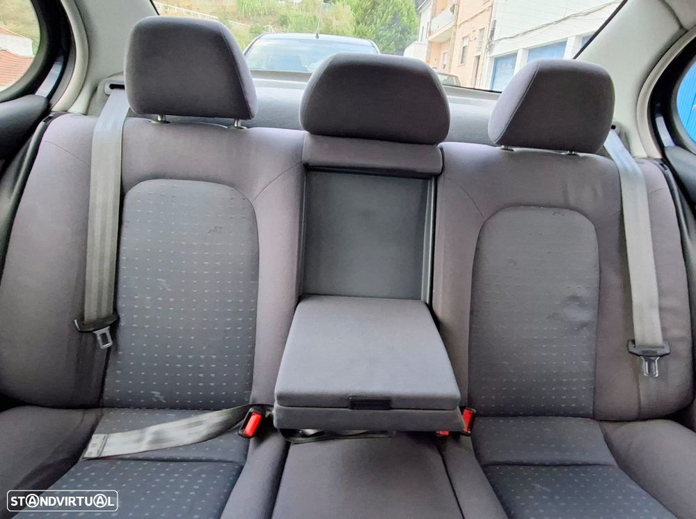 SEAT Toledo 1.6 Stella - 9