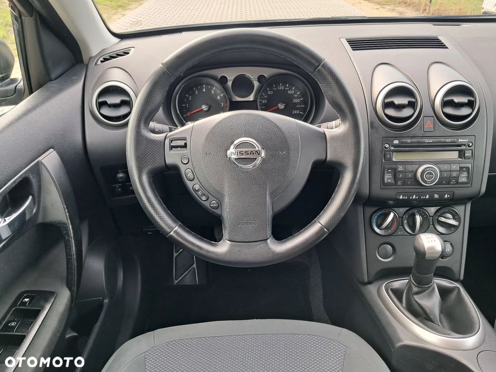 Nissan Qashqai 1.6 visia - 15