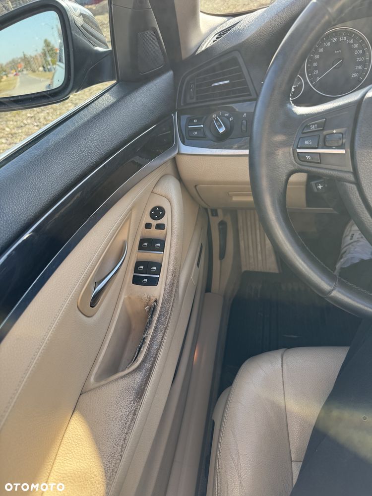 BMW Seria 5 530d - 29