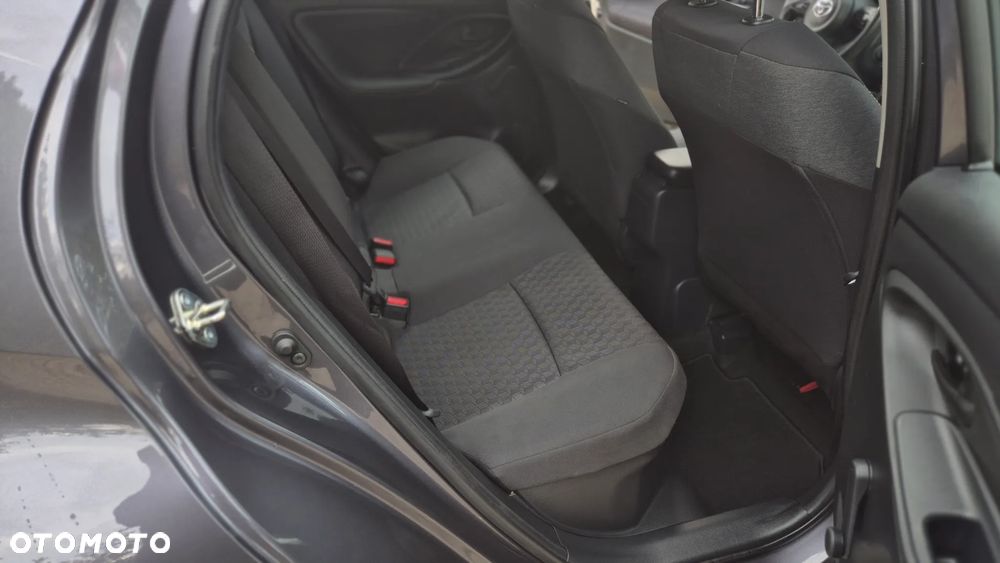 Toyota Yaris Hybrid 1.5 Comfort - 17